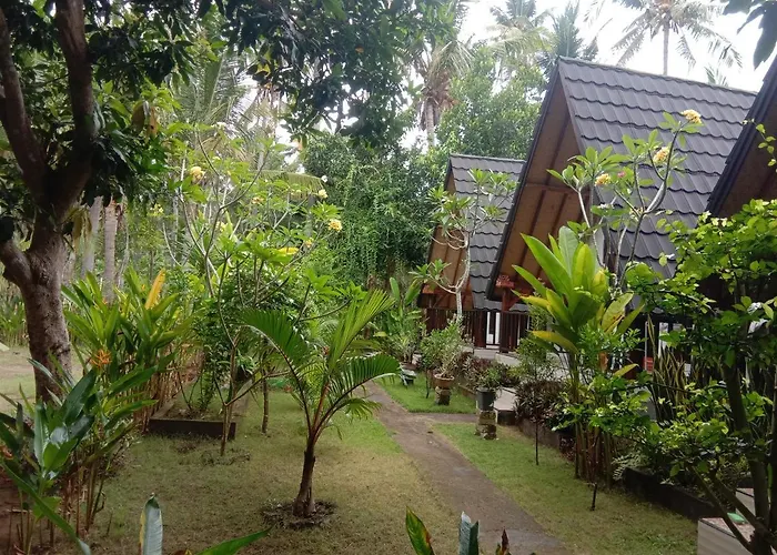 Jingga Penida Toyapakeh