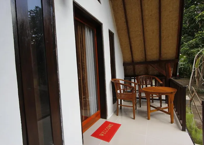 Jingga Penida Toyapakeh